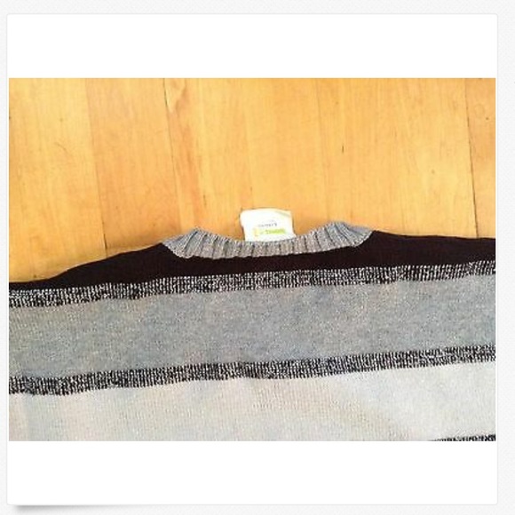 Crazy 8 Girls Gray Strped Sweater Sz Large 10/12 - Picture 6 of 9